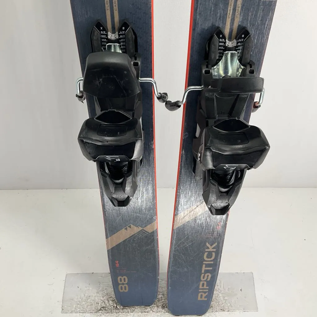 2023 Elan Ripstick 88 w/ Elan ELX 11 Demo Bindings