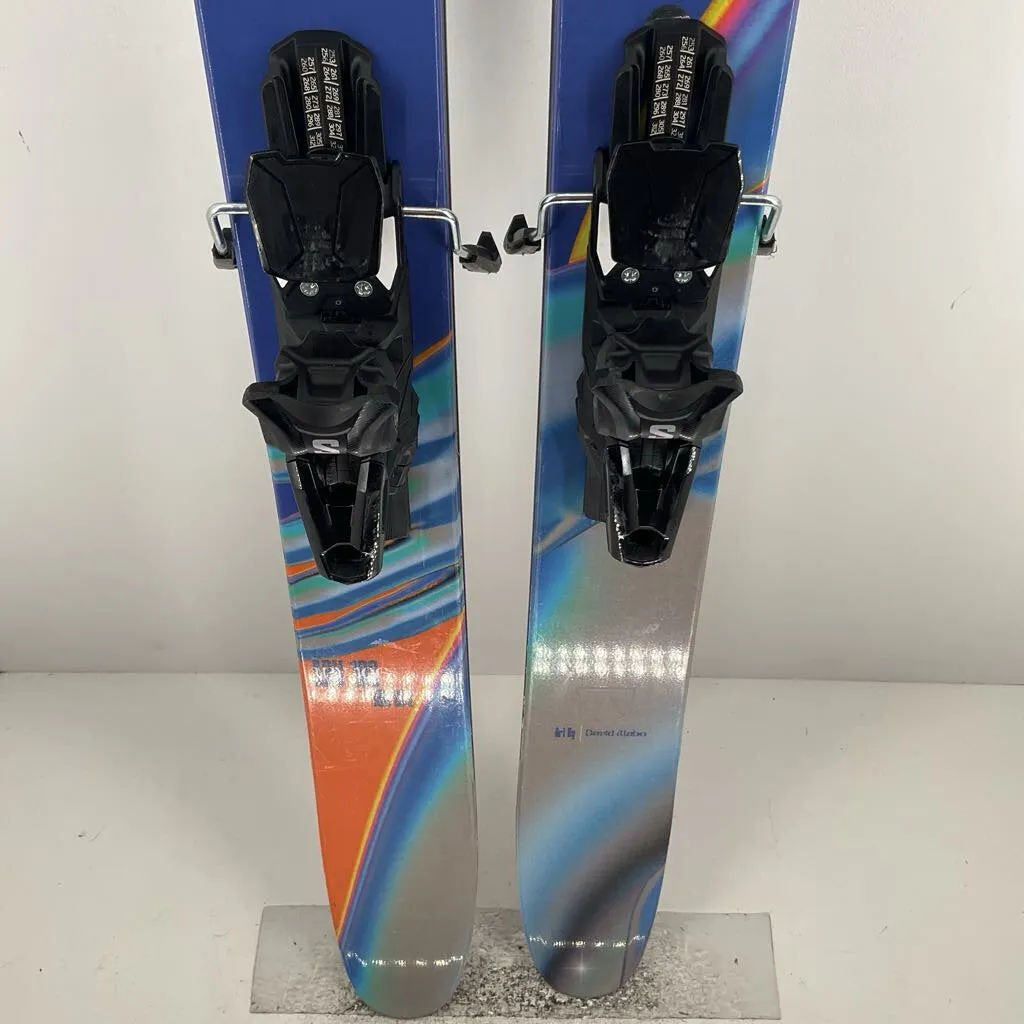 2024 Armada ARV 106 w/ Salomon Strive 13 Demo Bindings