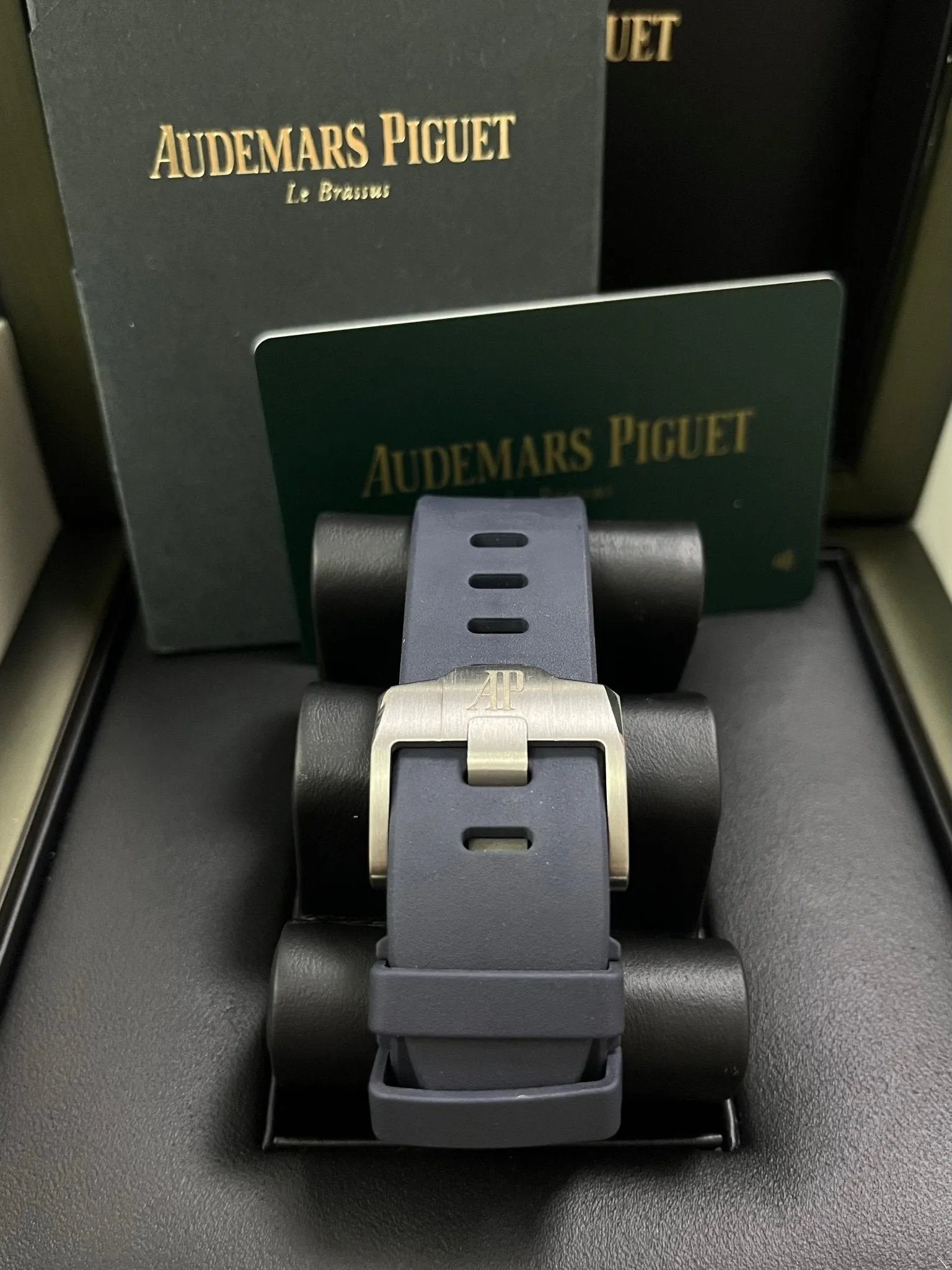 Audemars Piguet Royal Oak Offshore 43mm (Ref#26420TI.OO.A027CA.01)