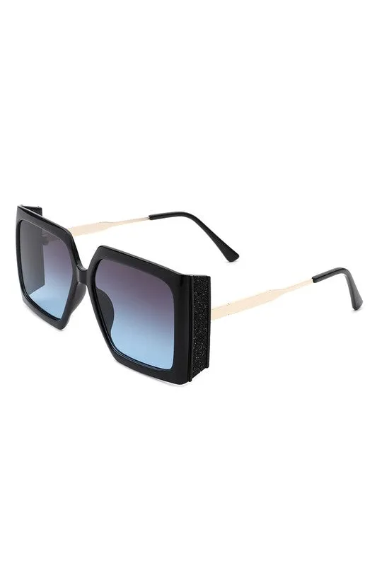 Genesis Square 70s vibe sunnies