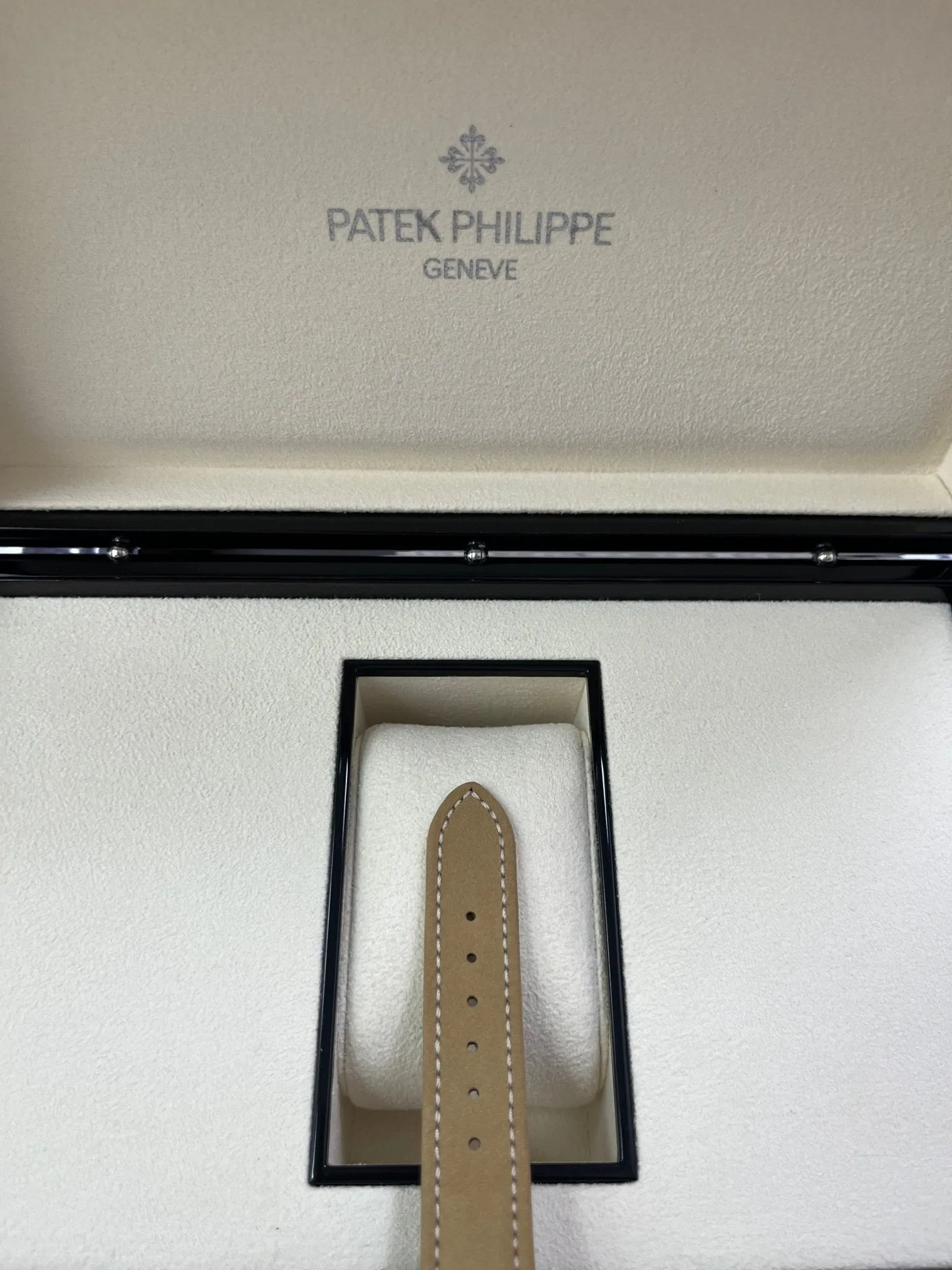 Patek Philippe Annual Calendar Travel Time White Gold (Reference # 5326G)