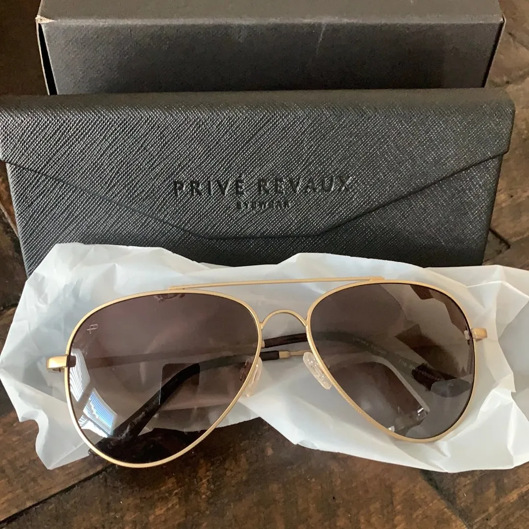 Prive Revaux The Showstopper Aviator Polarized Sunglasses