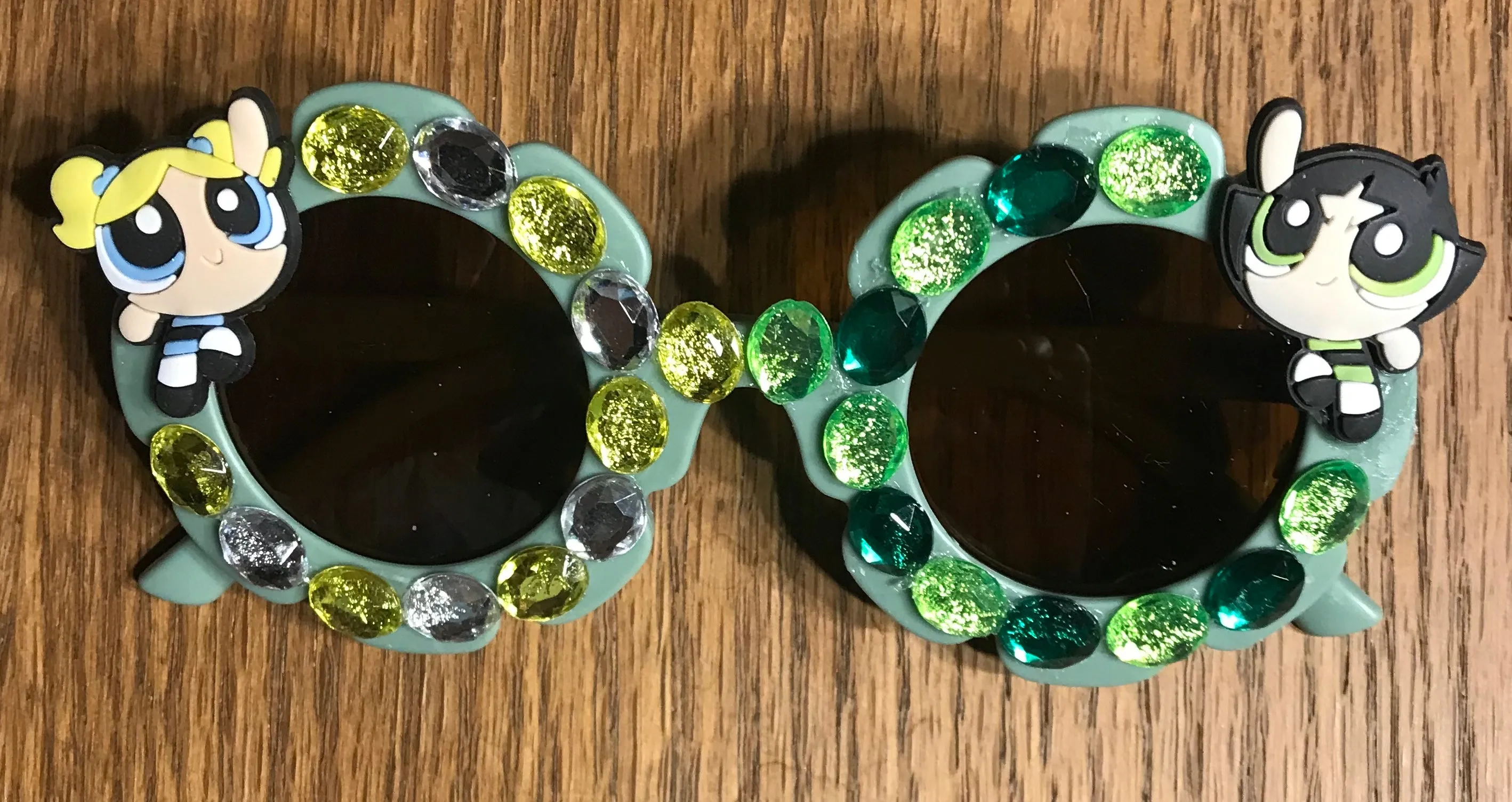 Sunnies, sunglasses for children, bling