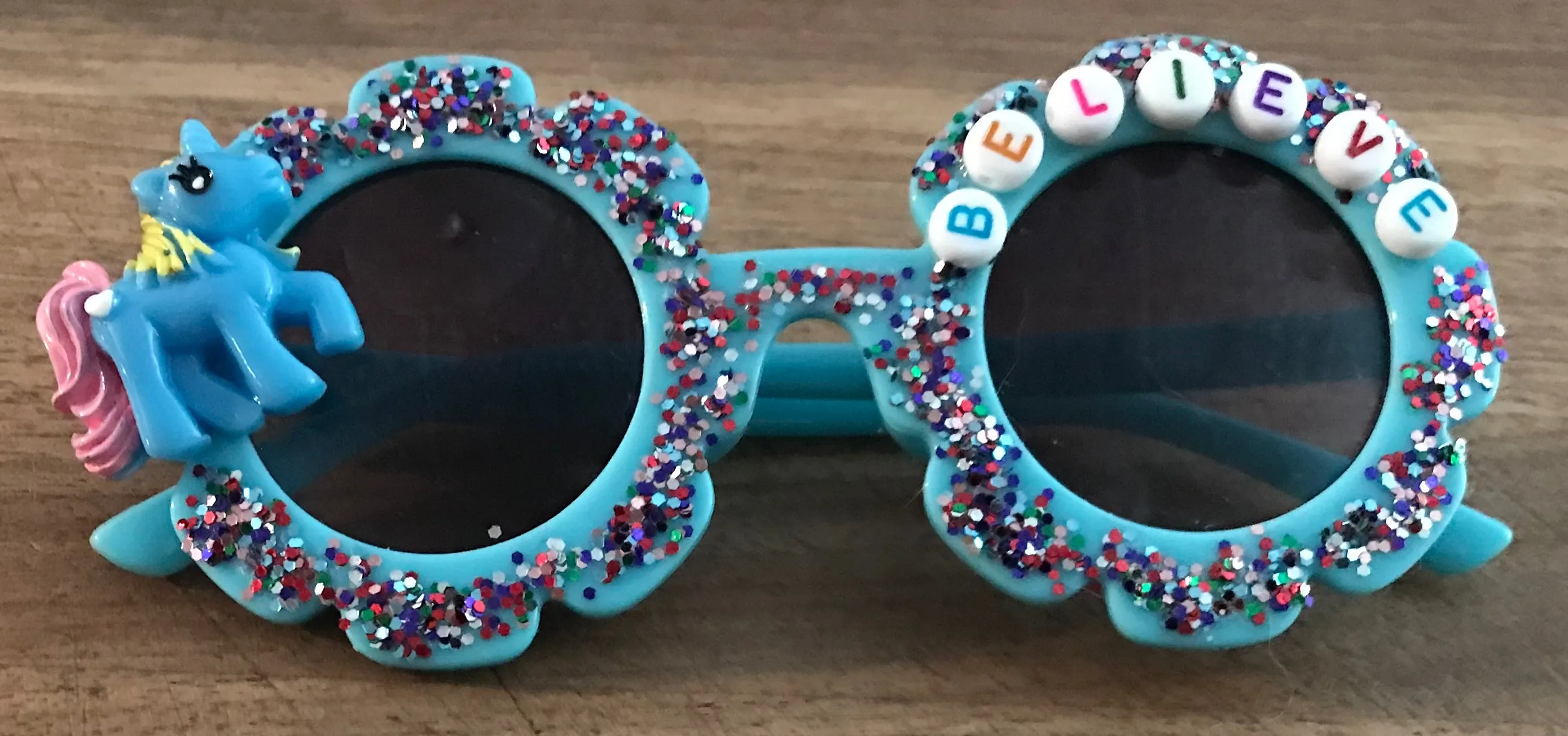 Sunnies, sunglasses for children, bling