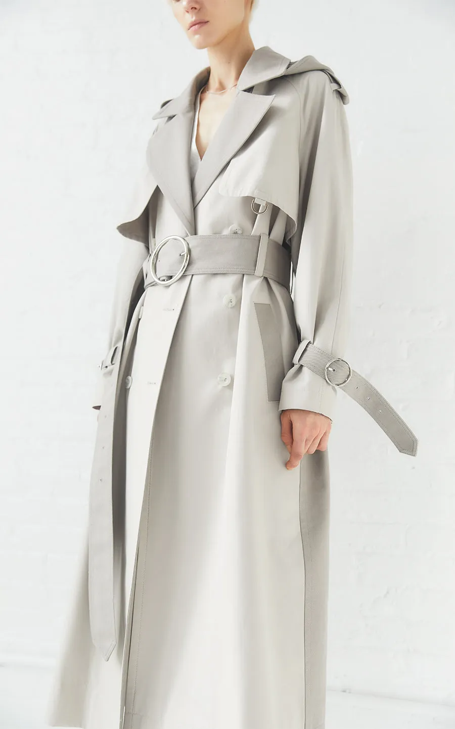 SUSTAINABLE WATER RESISTANT TRENCH COAT