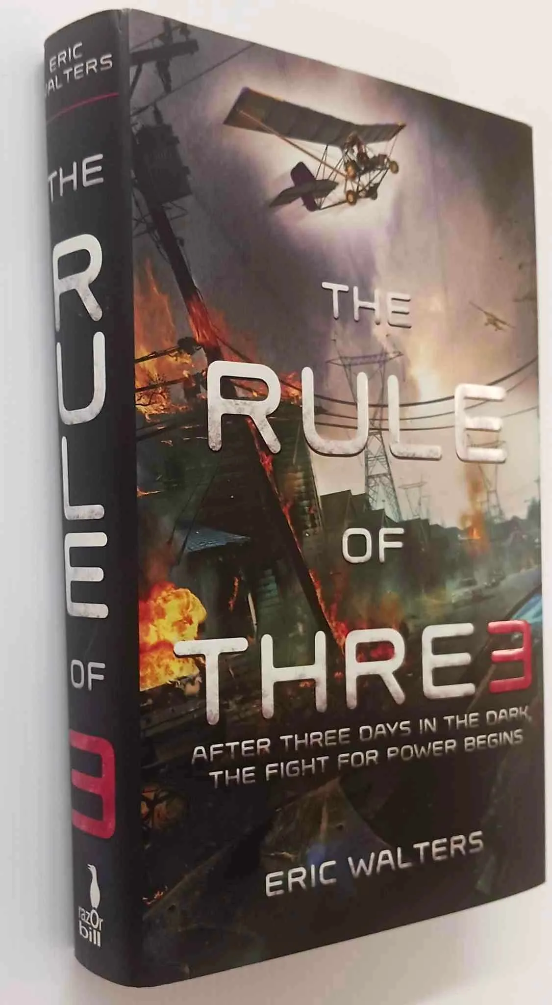 THE RULE OF THREE - Eric Walters